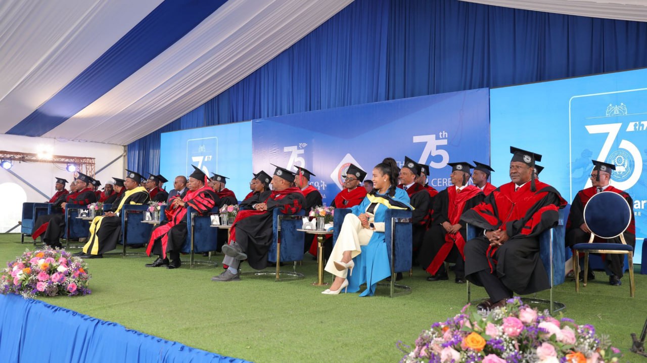 አንጋፋው አዲስ አበባ ዩኒቨርሲቲ 75ኛ የተማሪዎች የምርቃት ስነ-ስርዓት እና የዩኒቨርሲቲው የአልማዝ ኢዮቤልዩ በዓል ማስጀመሪያ መርሐግብር ዛሬ አከናውኗል፡፡